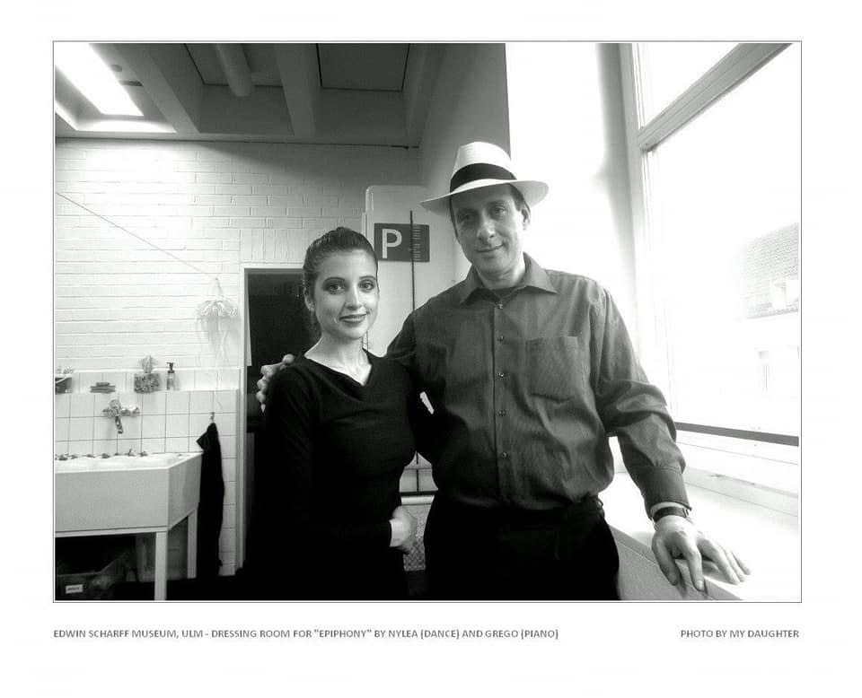 Nylea and Grego in the dressing room before Epiphony